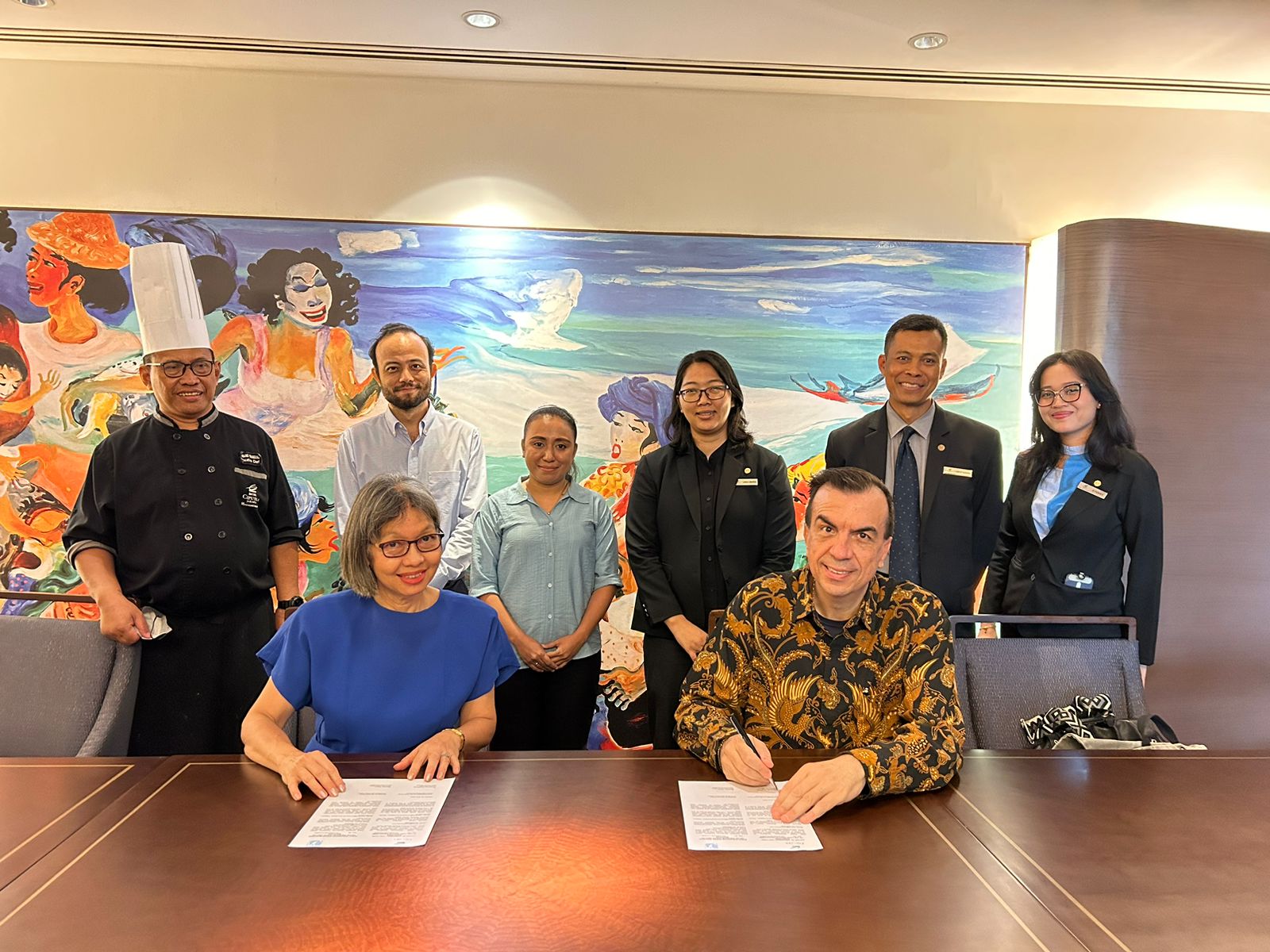 Penandatanganan MOU Hotel Ciputra Jakarta dengan Yayasan Emmanuel untuk Program Food Rescue