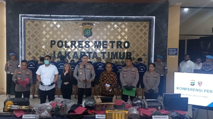 17 Pelaku Penyerangan Serta Pengrusakan Mapolsek dan Mapolres Jakarta Timur Ditangkap Polisi