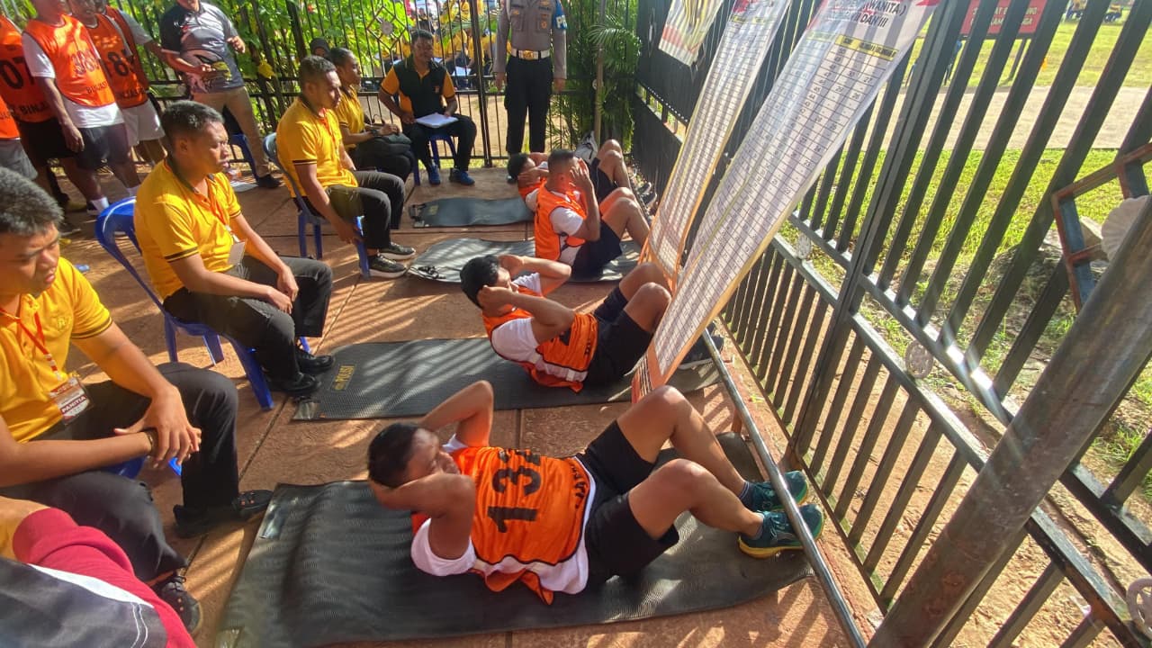 Seleksi SIP Angkatan 55 dan 56, Polda Papua Gelar Uji Kesamaptaan Jasmani dan Bela Diri Polri Hari Kedua